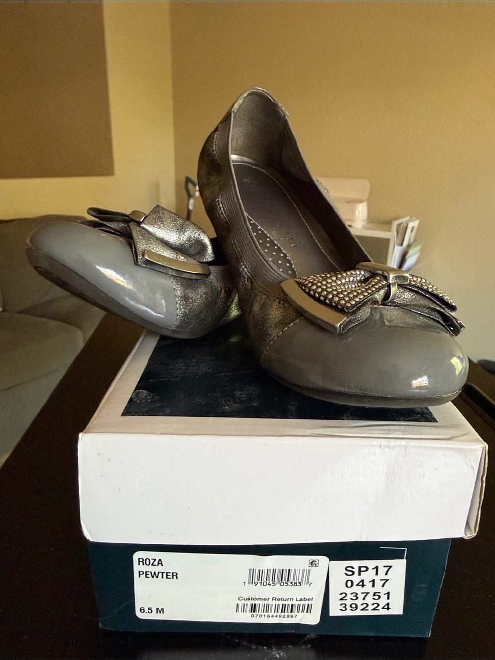 Karen Scott Pewter Metallic Bow Flats - Women